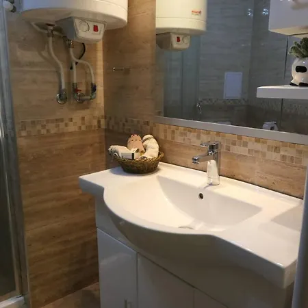 мия Deluxe * فيلينغراد