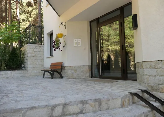 мия Deluxe Velingrad